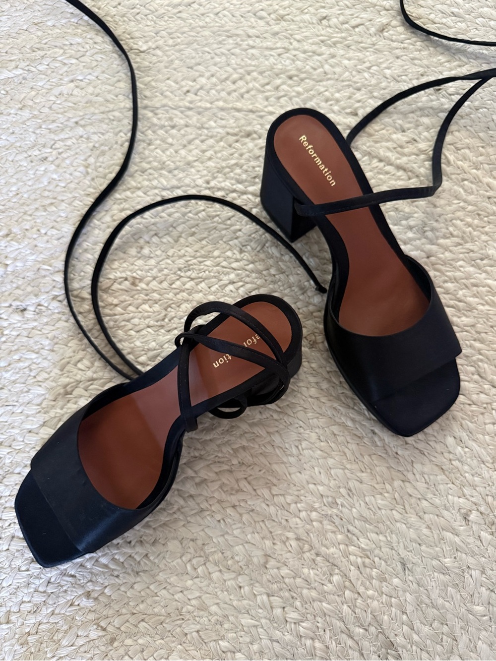 Reformation Magda Ankle Tie Platform Sandal - Black size 6.5 - NEVER WORN